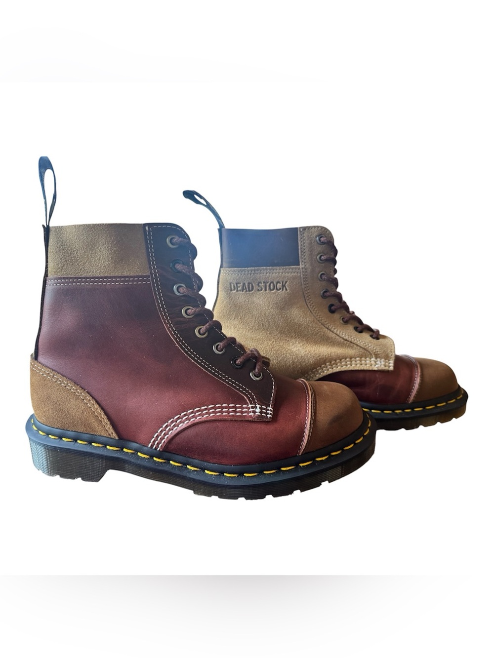 Dr. Martens Made in England Dead Stock 1460 8-eye boots —one of a kind Us 8 - Picture 3 of 12